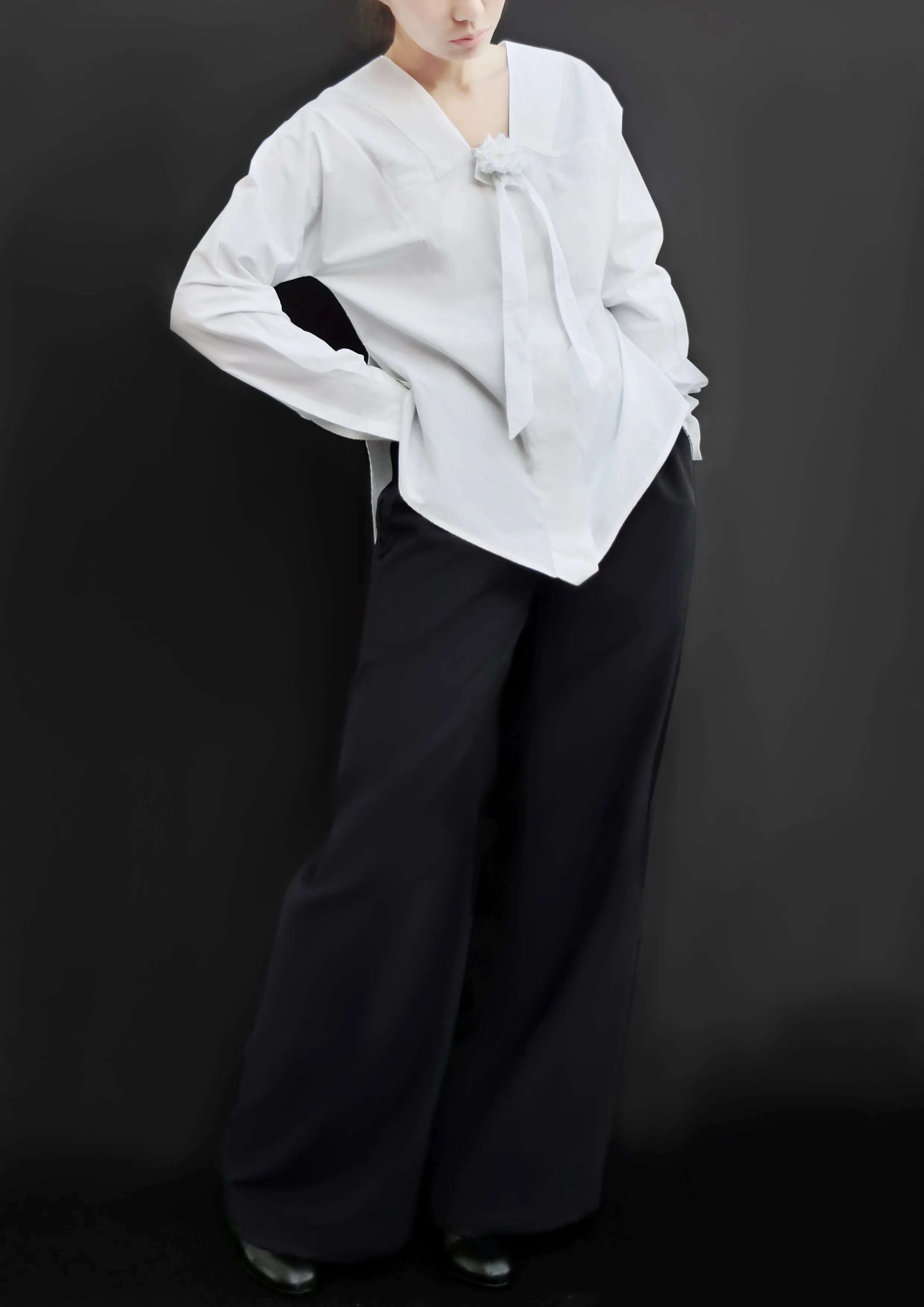 Relaxed Wide-Leg Virgin Wool Trousers  Navy